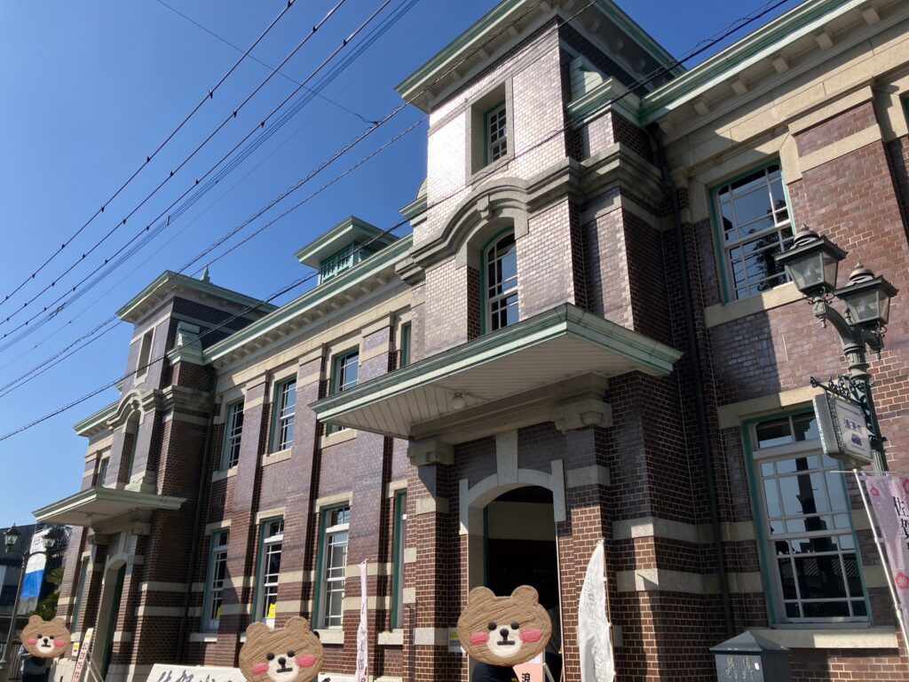 旧古賀銀行 佐賀城下ひなまつり展示会場